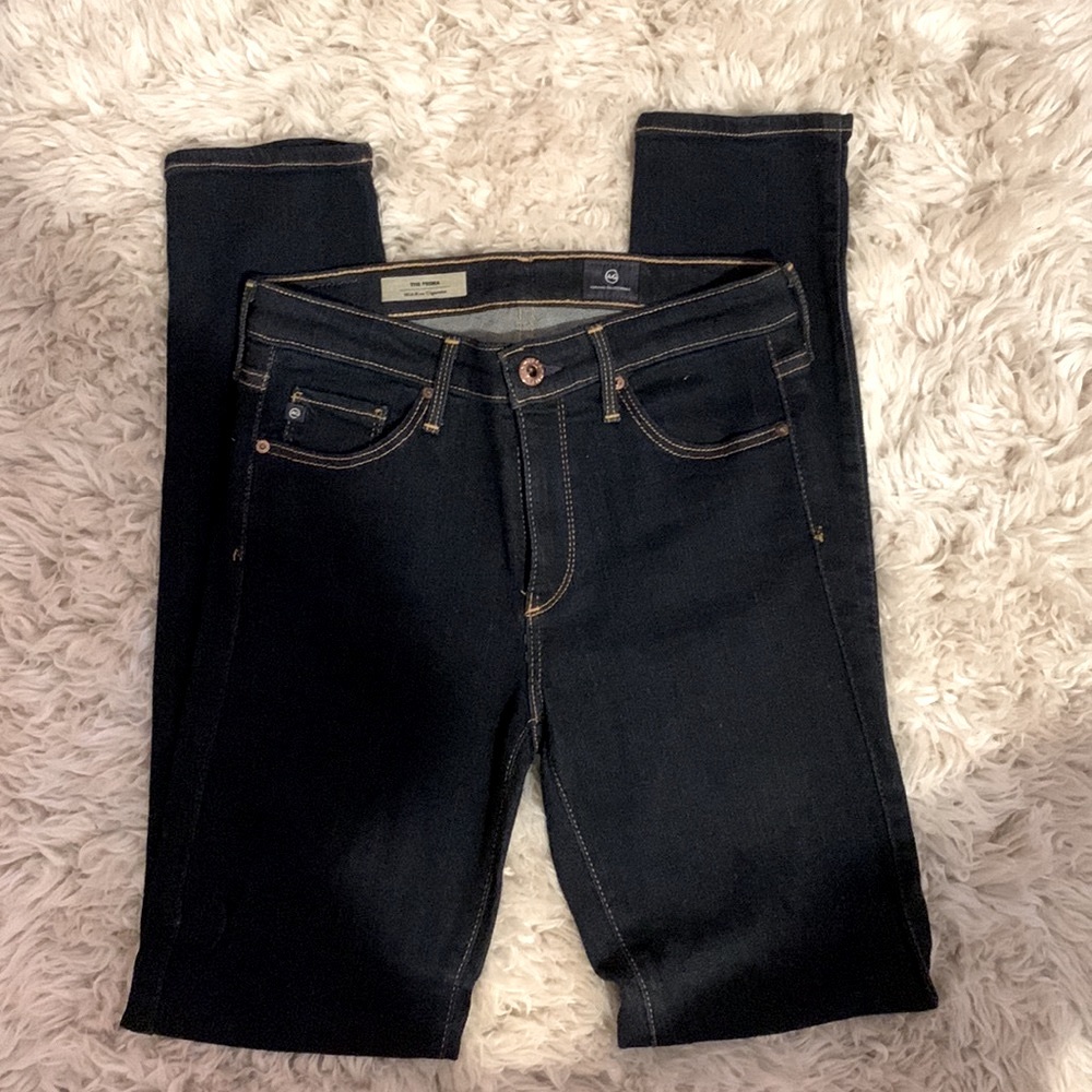 AG Mid Rise Cigarette Jean 26R
